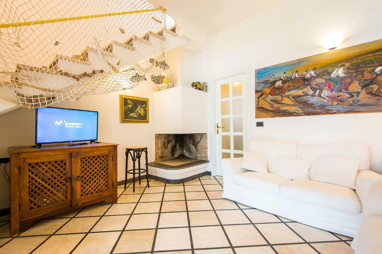 Casa Vacanze Rosa Maria 奥罗塞伊 外观 照片