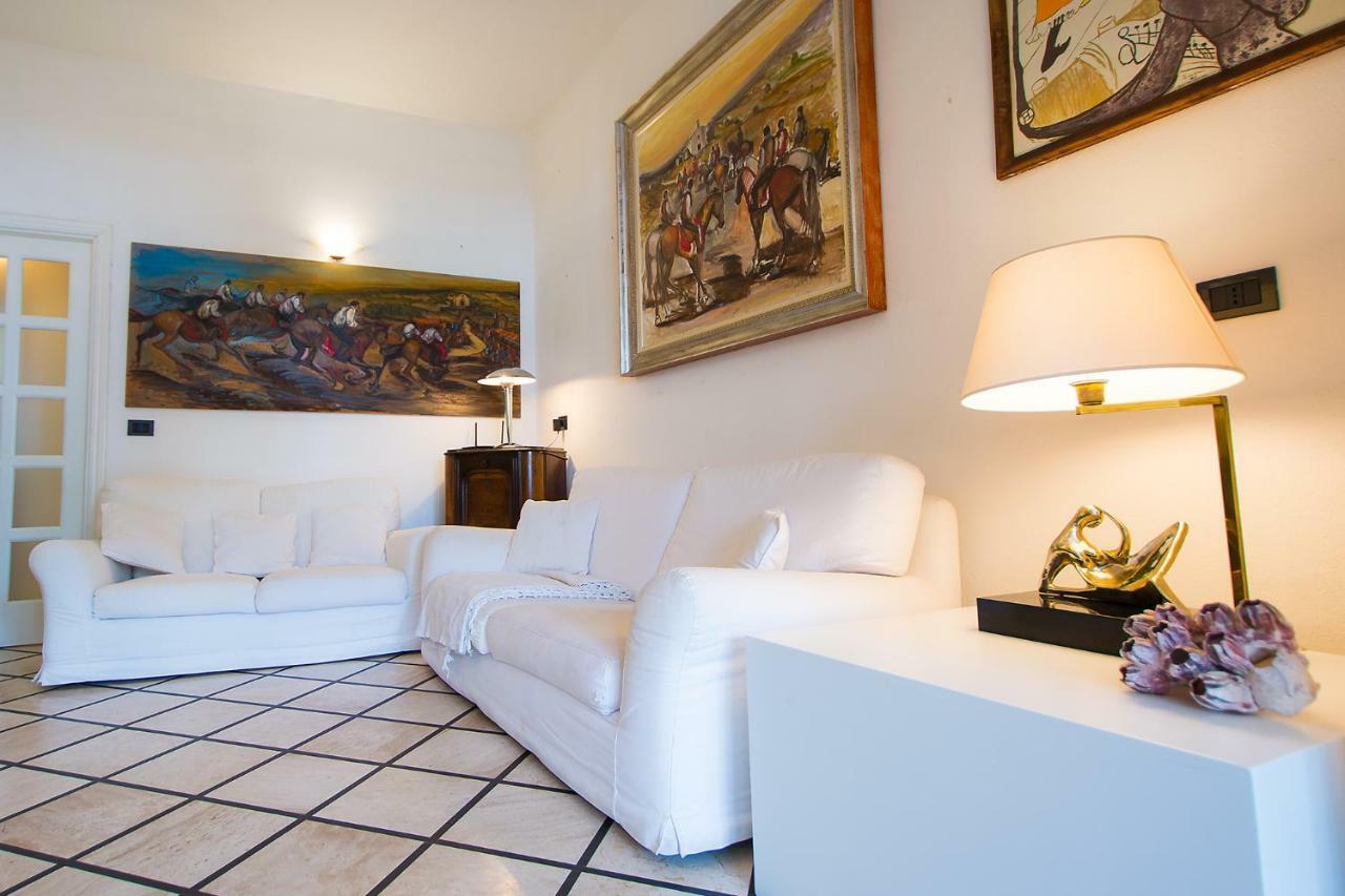 Casa Vacanze Rosa Maria 奥罗塞伊 外观 照片