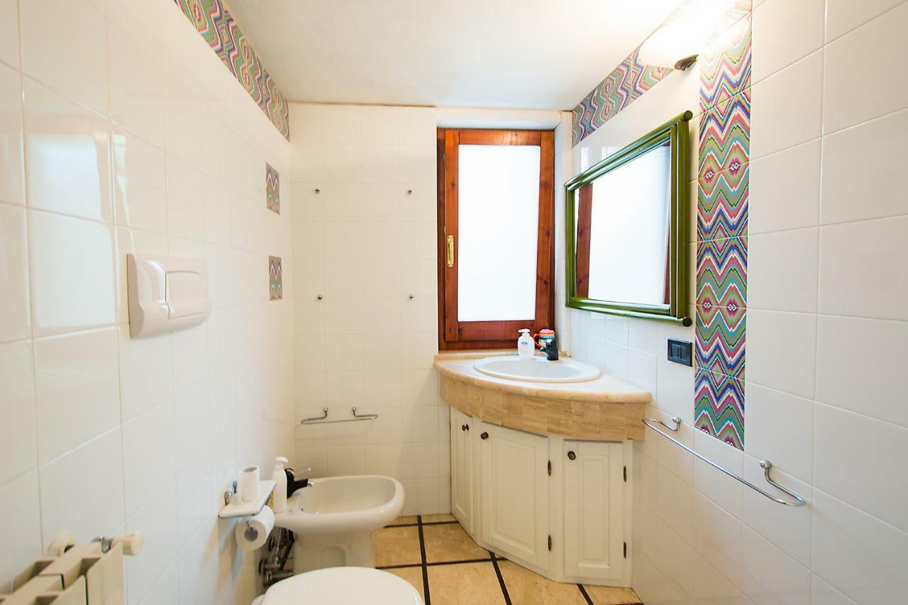 Casa Vacanze Rosa Maria 奥罗塞伊 外观 照片