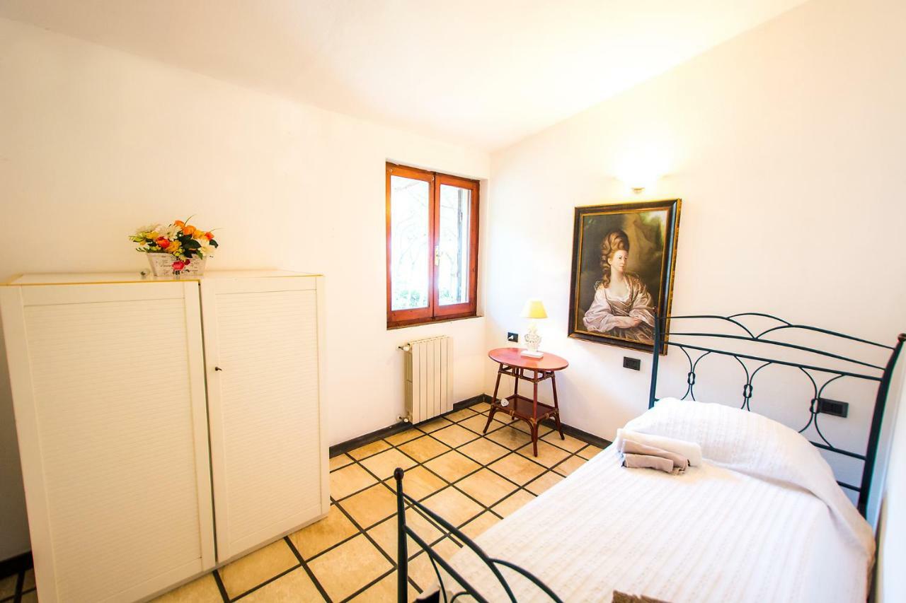 Casa Vacanze Rosa Maria 奥罗塞伊 外观 照片